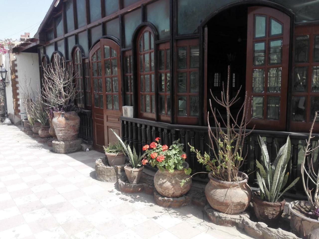 Royal Pyramids Hotel Cairo Exterior photo